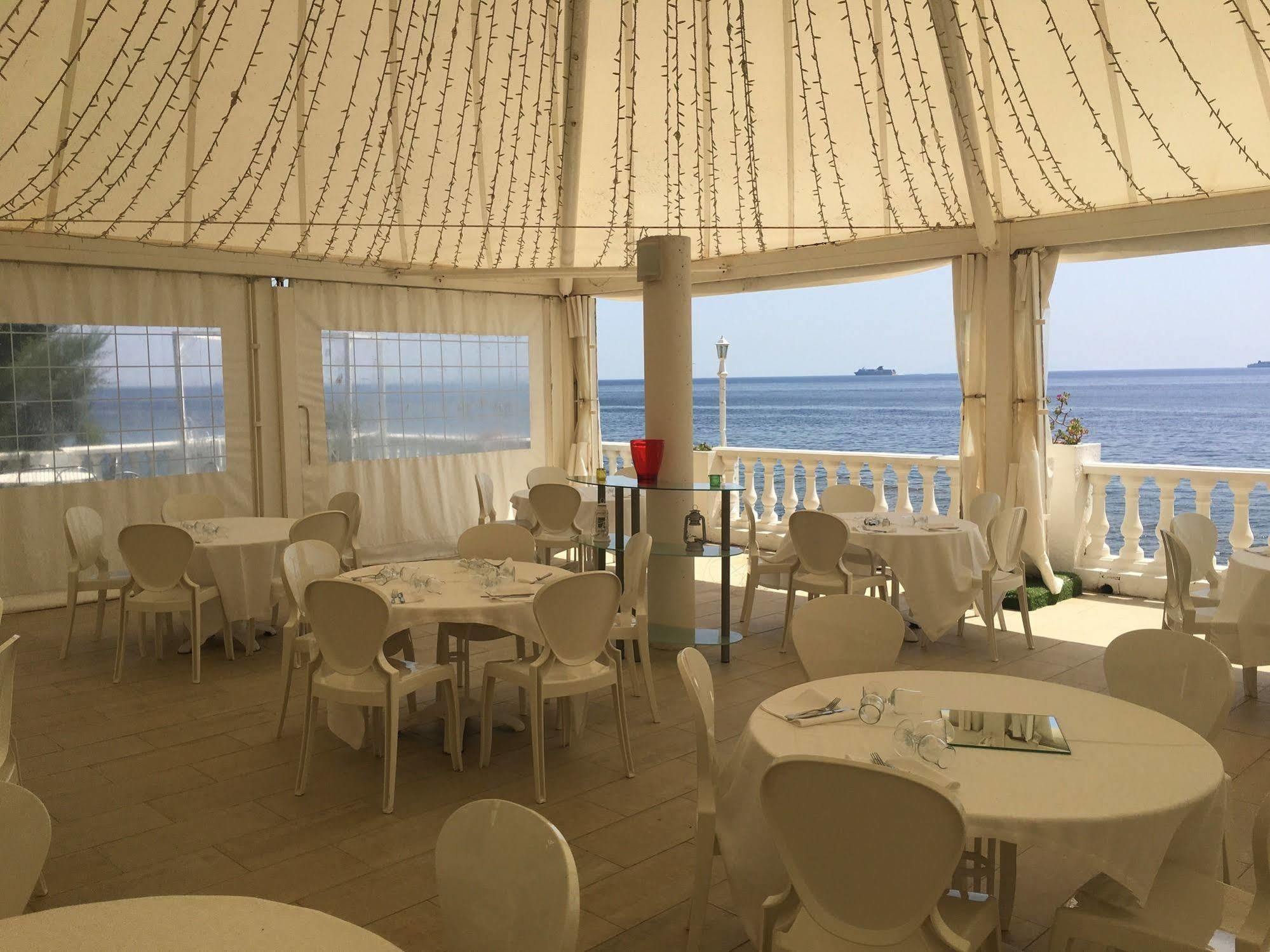 Hotel Ariana Marine du Miomo Eksteriør billede